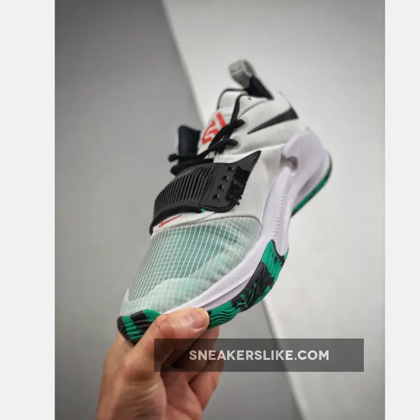 Nike Zoom Freak 3 Blue / Nike Zoom Freak 3 Black/White-Blue