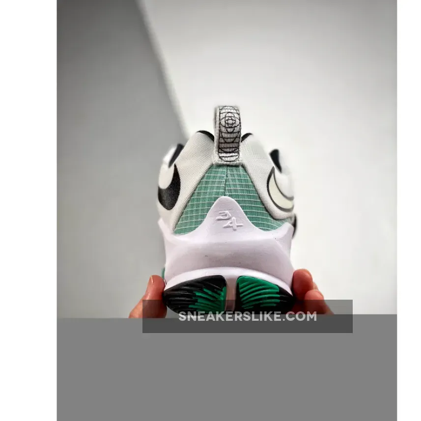 Nike Zoom Freak 3 Blue / Nike Zoom Freak 3 Black/White-Blue