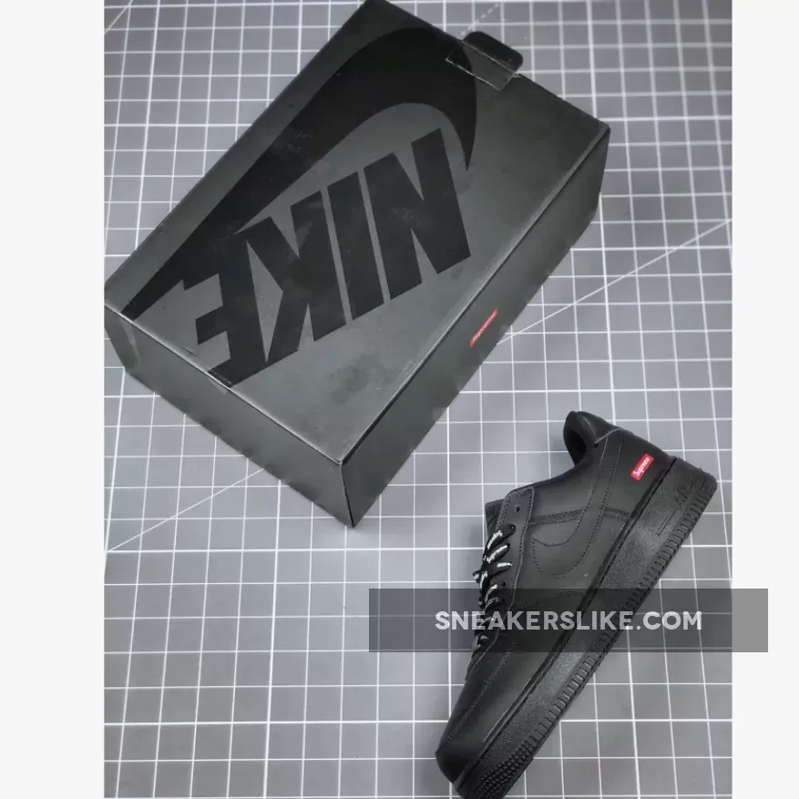 Nike Air Force 1 Low 'Supreme – Mini Box Logo Black' / black supreme air force ones