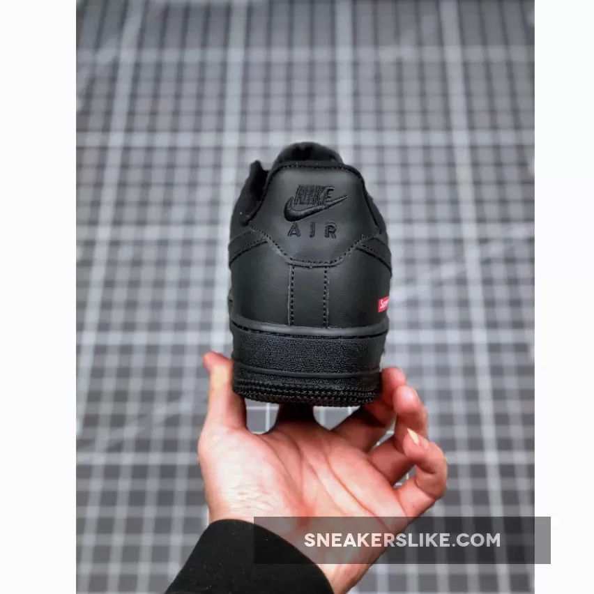 Nike Air Force 1 Low 'Supreme – Mini Box Logo Black' / black supreme air force ones
