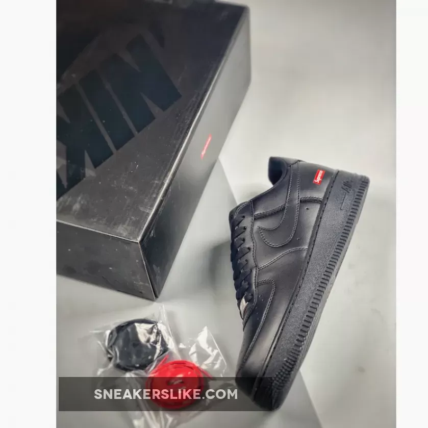 Nike Air Force 1 Low 'Supreme – Mini Box Logo Black' / black supreme air force ones