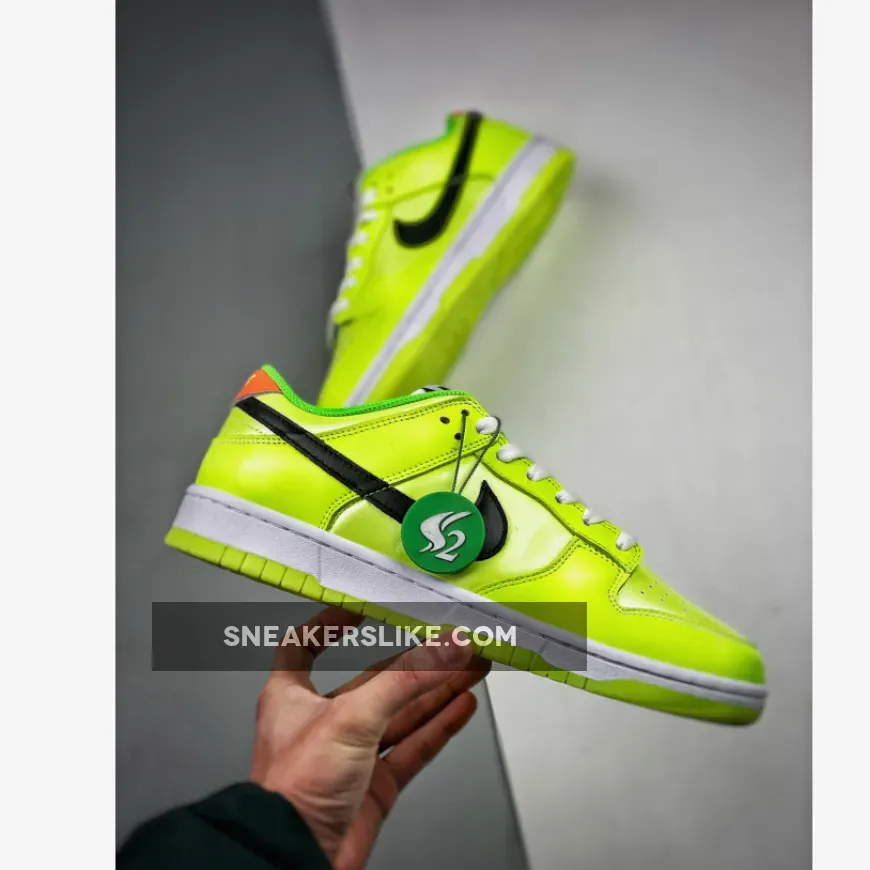 Nike Dunk Low 'Glow in the Dark' Venom Green/Black-Glow FJ4610-702 / paul george glow in the dark dunk