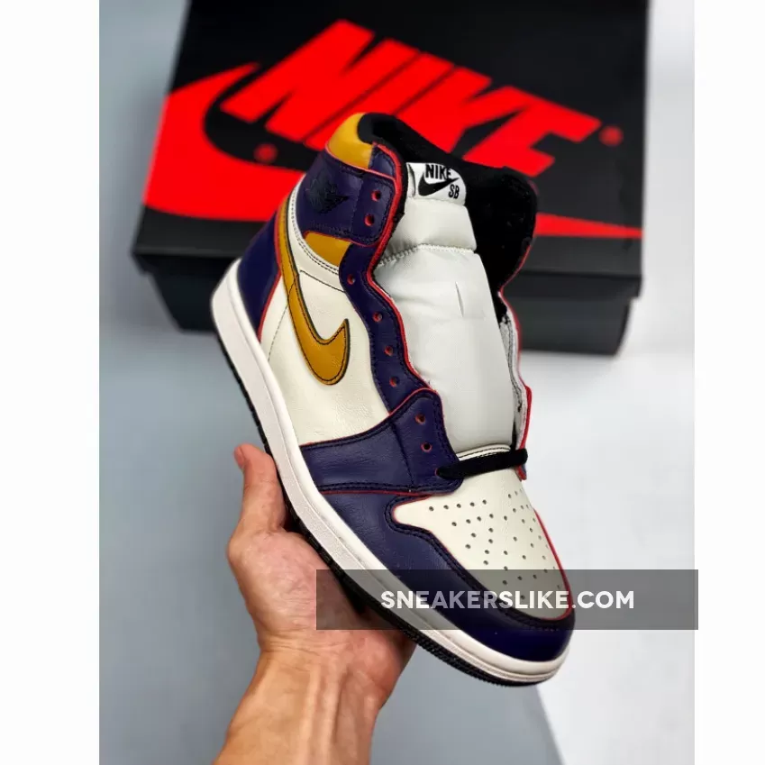 Nike SB x Air Jordan 1 'LA to Chicago' Court Purple/Sail-University Gold-Black #jordan la to chi