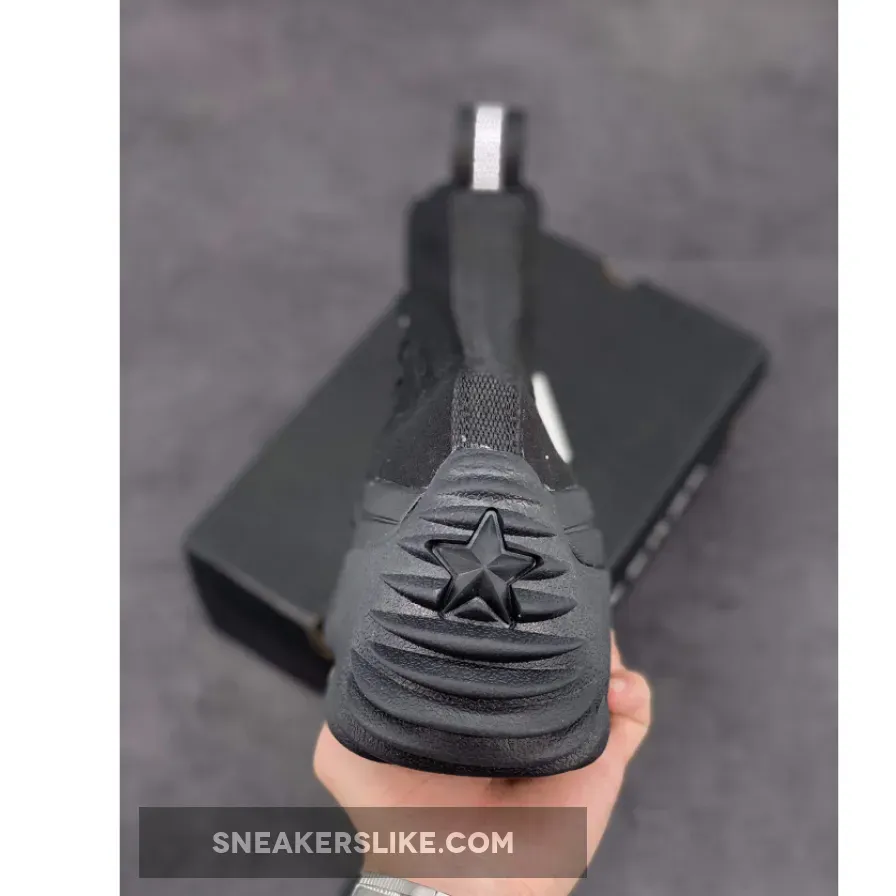 Converse Street Utility Run Star Motion Triple Black 'converse run star motion hi triple black'