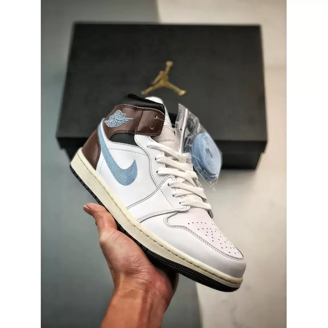 Where To Buy Air Jordan 1 Mid Se White Blue Grey And Ones