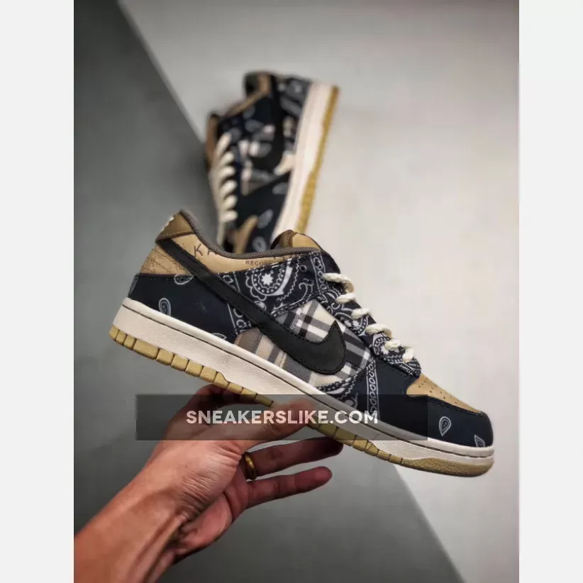 Travis Scott x Nike SB Dunk Low Black/Parachute Beige-Petra Brown - travis scott dunks low