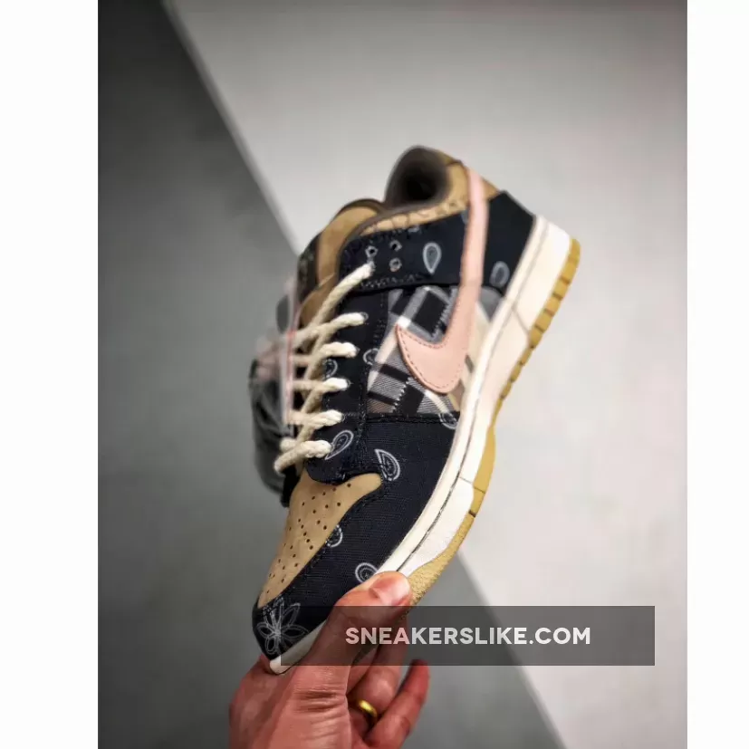 Travis Scott x Nike SB Dunk Low Black/Parachute Beige-Petra Brown - travis scott dunks low