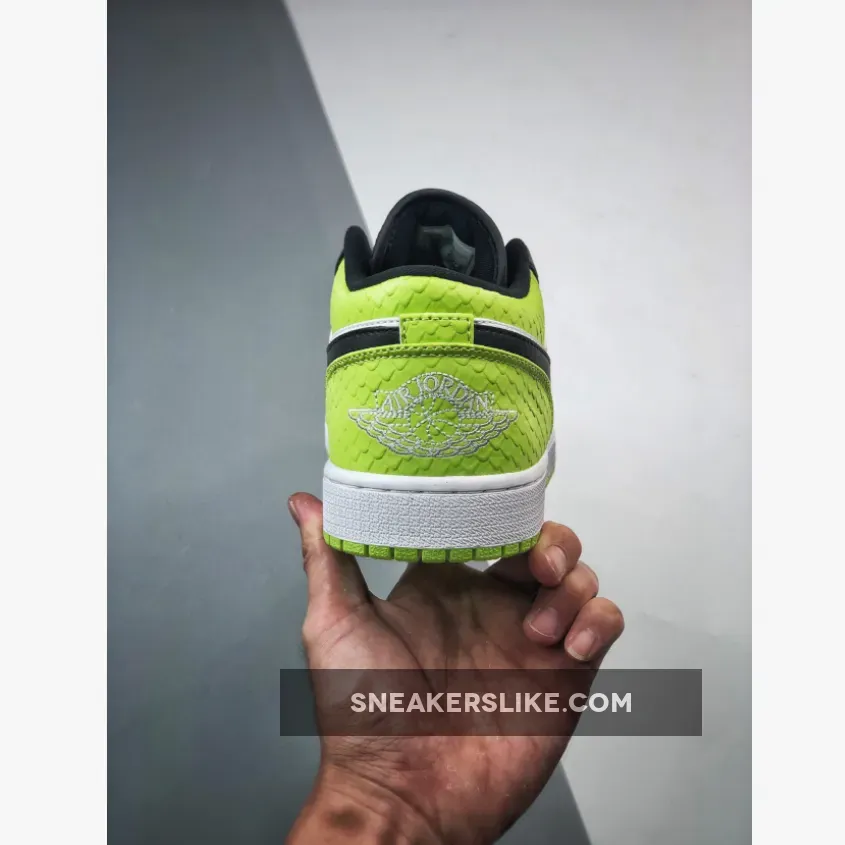 Air Jordan 1 Low 'Vivid Green Snakeskin' DX4446-301 Air Jordan 1 Snakeskin Green