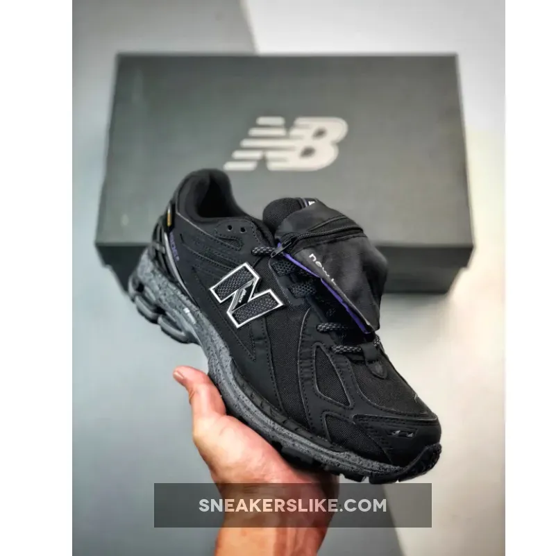 Cordura Sneakers - New Balance 1906R Cordura Black M1906ROC