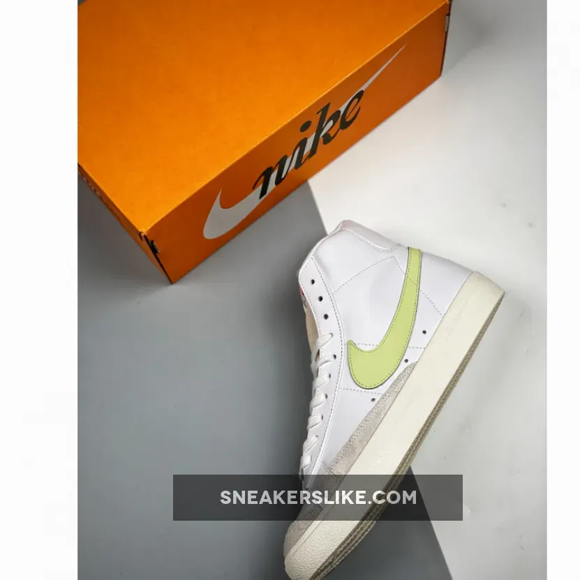 Barely Volt Nike Nike Blazer Mid '77 White/Barely Volt