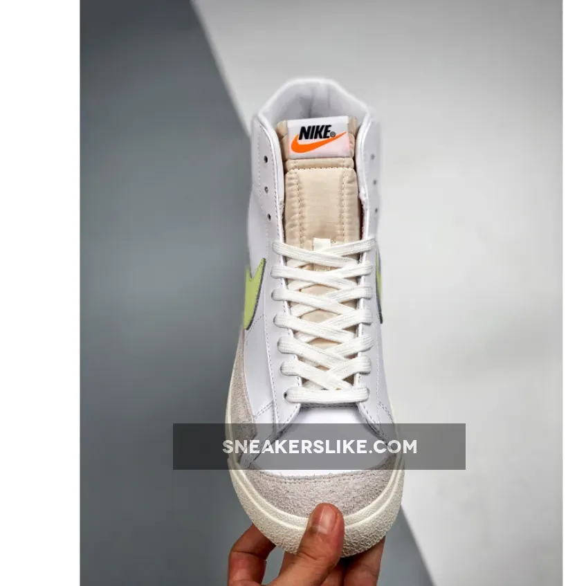 Barely Volt Nike Nike Blazer Mid '77 White/Barely Volt