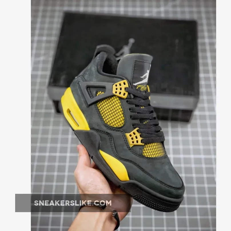 Air Jordan 4 'Thunder' Black/Vibrant Yellow-White jordan 4 black yellow