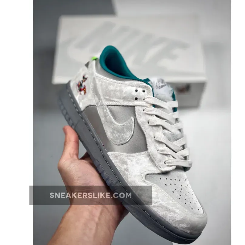 Nike Dunk Low Ice Grey Blue Christmas #nike sb ice