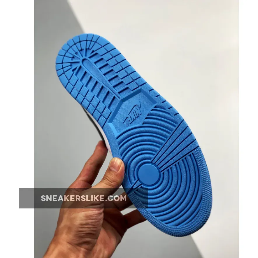 Air Jordan 1 Mid 'University Blue' BQ6472-102 jordan 1 mid royal black toe