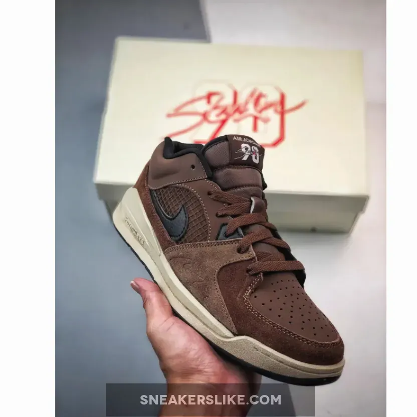 Brown Jordan 11 - Jordan Stadium 90 'Baroque Brown' DX4397-200