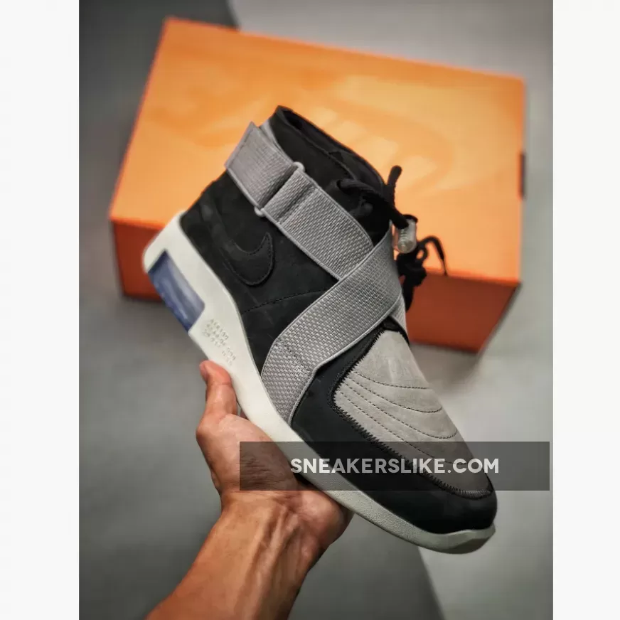 Nike Air Fear of God Raid "Friends & Family" Black/Atmosphere Grey-Sail