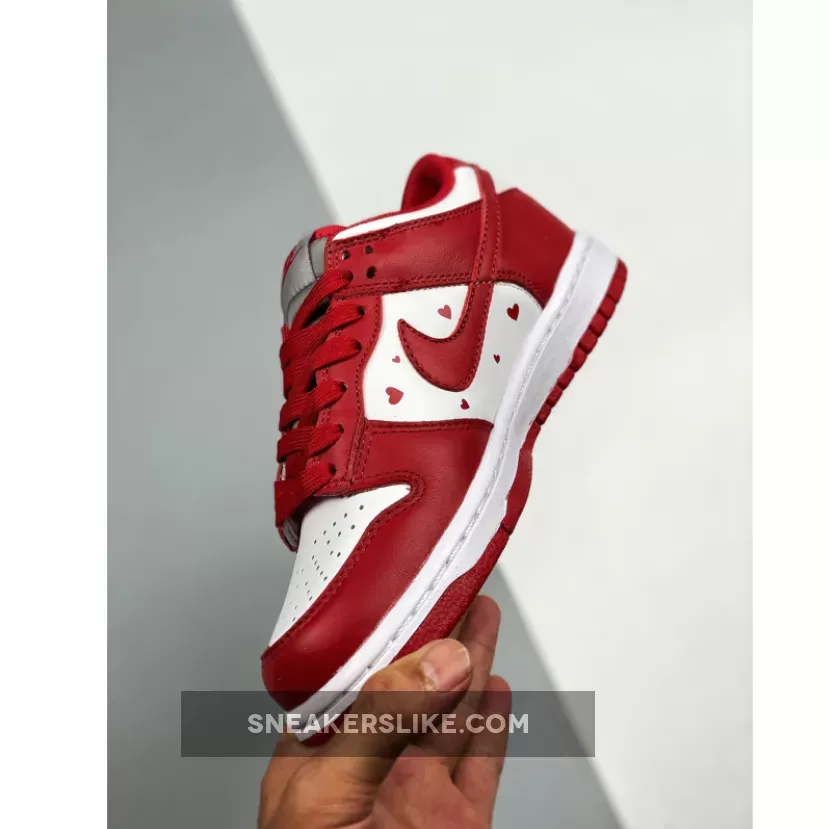 Nike SB Dunk Low 'Valentine's Day' valentine day dunks 2022