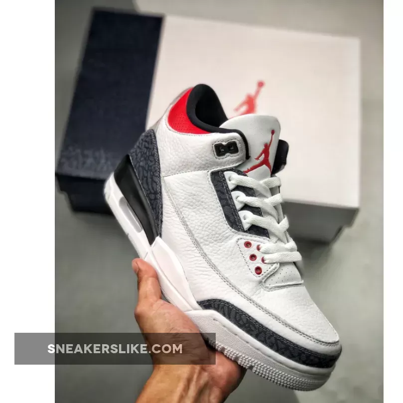 Air Jordan 3 SE Denim Fire Red Elephant Print / denim 3