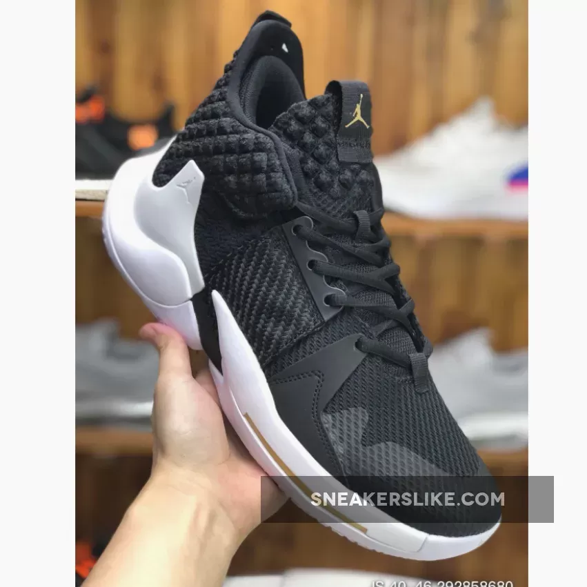 Jordan Why Not Zer0.2 'The Family' Black/White BV6352-001 Why Not Zer0 2 The Family