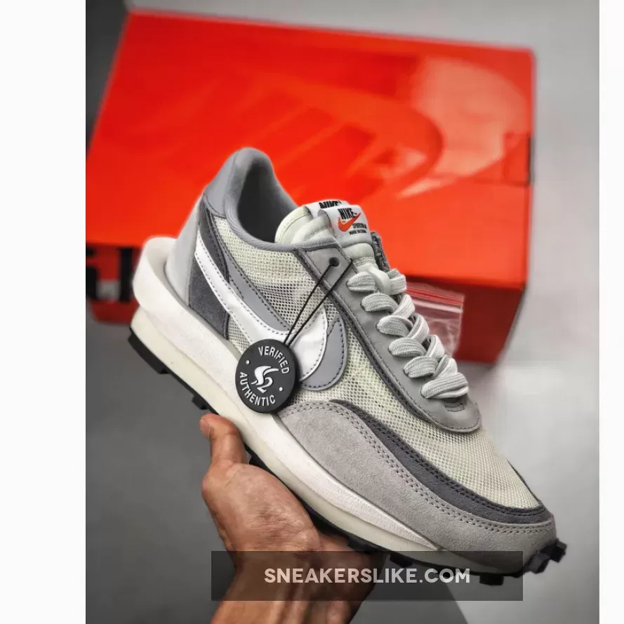 sacai x Nike LDWaffle White Grey BV0073-100 #nike vaporwaffle wolf gray