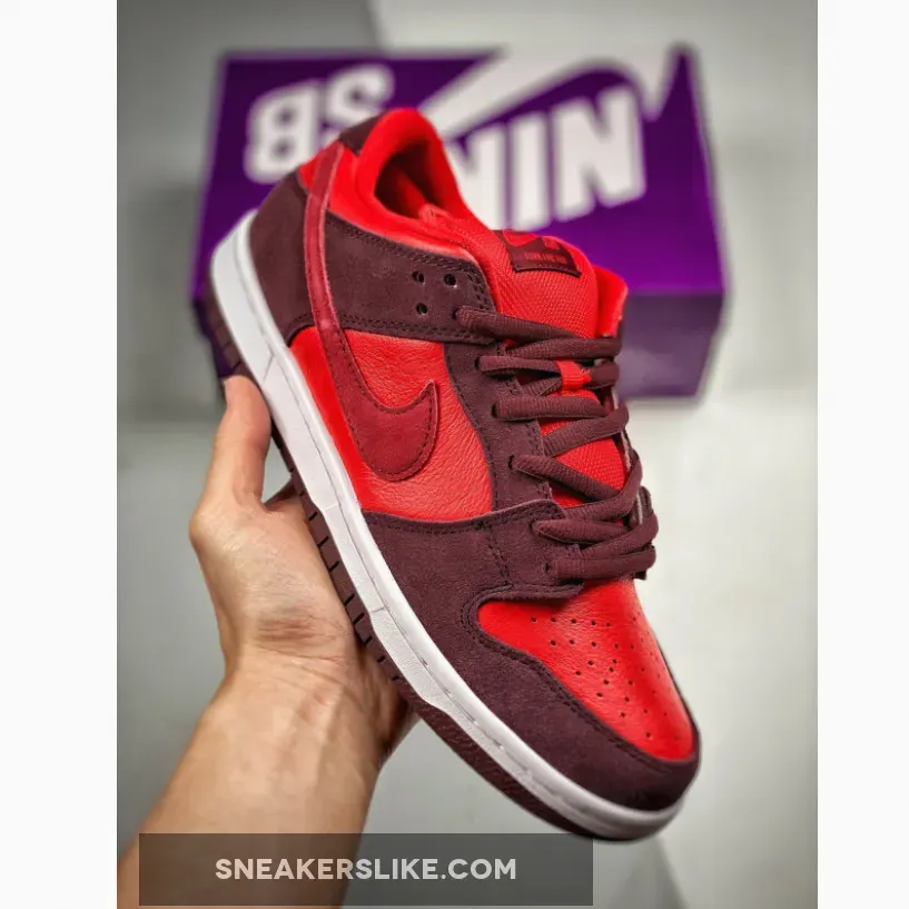 Kids Nike SB Dunk Low Cherry DM0807-600 Cherry Dunk