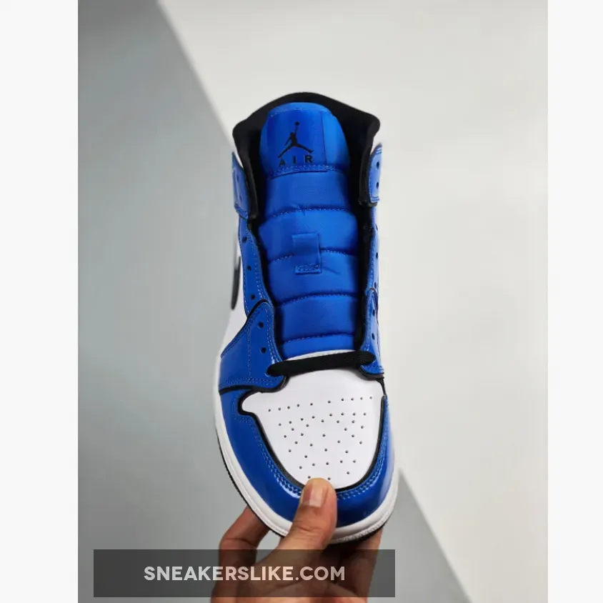 Air Jordan 1 Mid Se White/black Air Jordan 1 Mid SE Signal Blue/White-Black