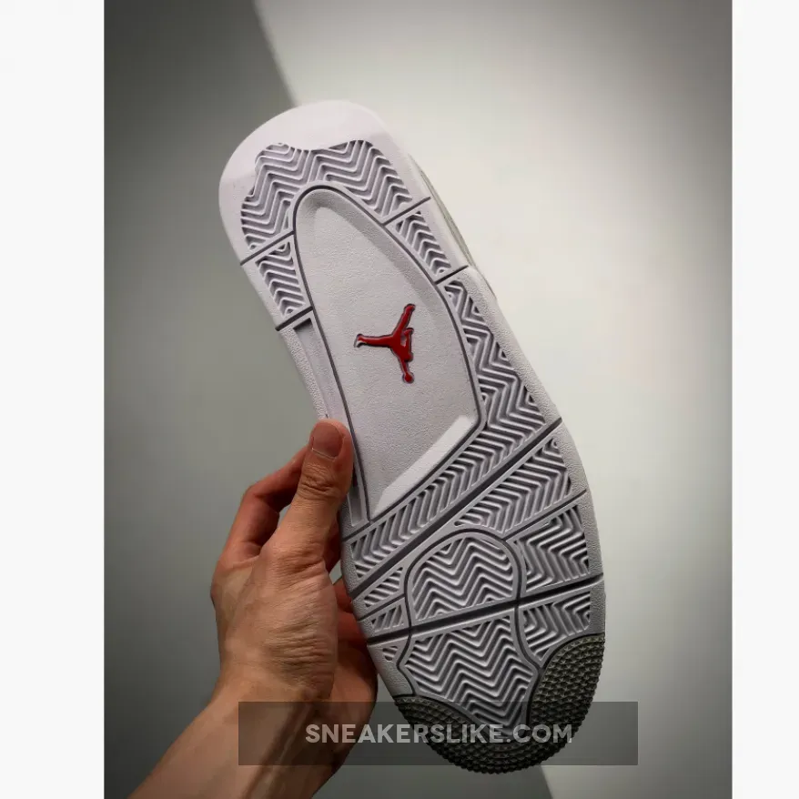 Air Jordan 4 'White Oreo' White/Tech Grey-Black-Fire Red CT8527-100 Jordan Retro 3 Oreo