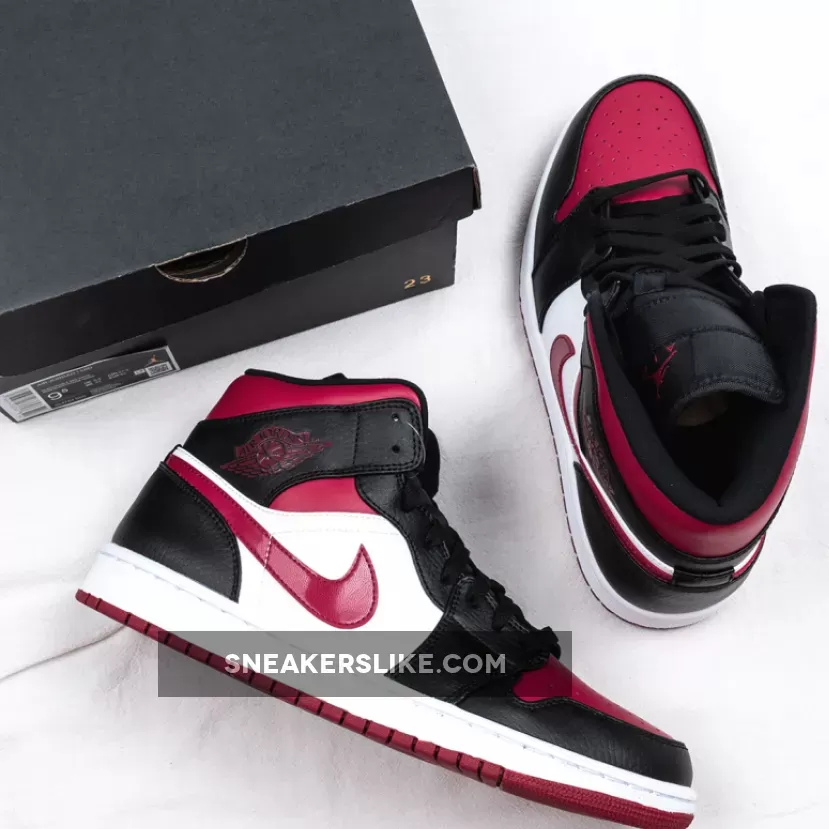 Air Jordan 1 Mid ‘Noble Red’ 554724-066