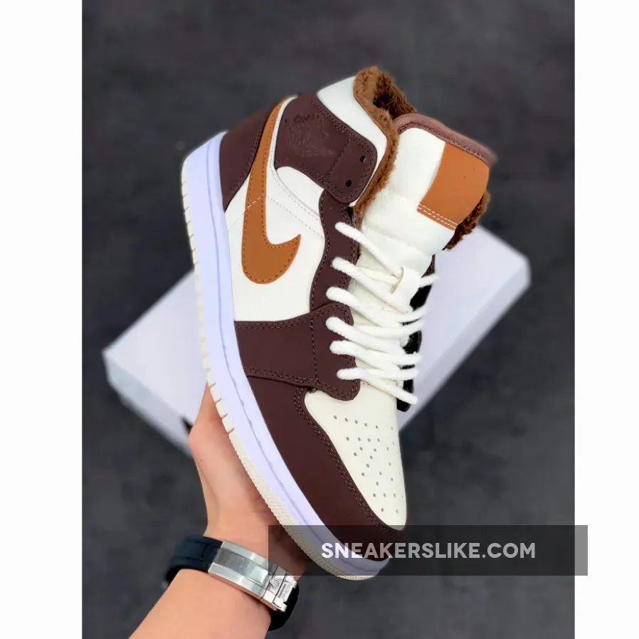 Air Jordan 1 Mid Fleece Brown For Womens DO6699-200 / jordan 1 mid brown