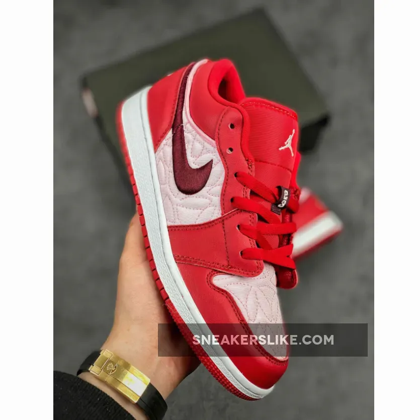 Air Jordan 1 Low Quilt DB3621-600 - air jordan 1 low gs pink quilt