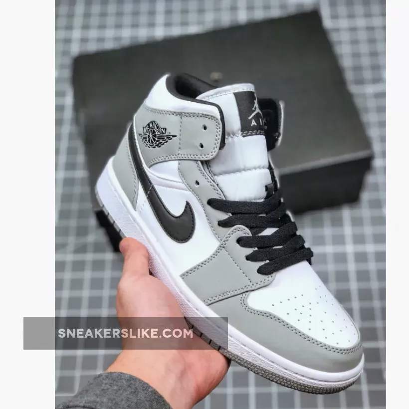 Air Jordan 1 Mid 'Light Smoke Grey' AJ1  BLACK-WHITE / nike air jordan 1 mid light smoke grey black white