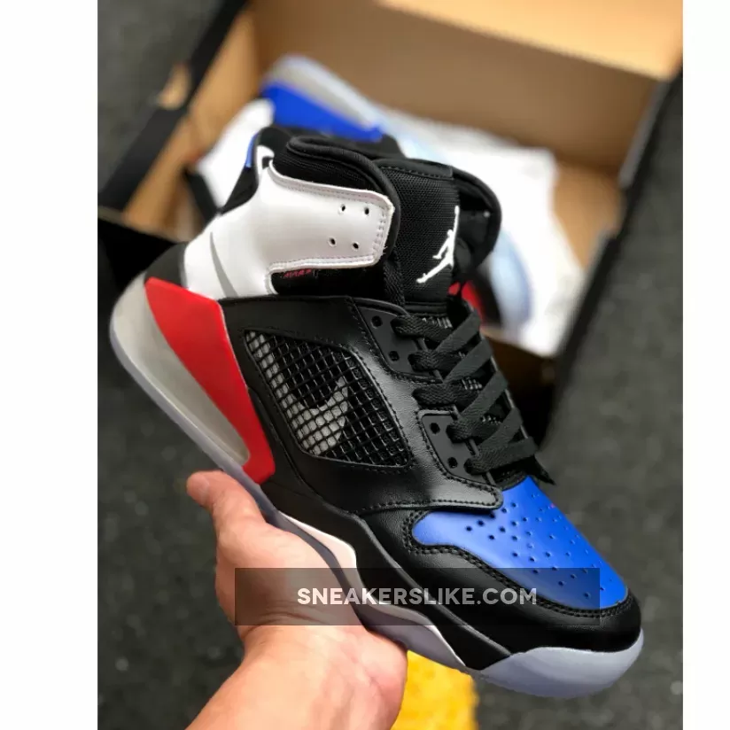 Jordan Mars 270 Top 3 CD7070-001 Brand New