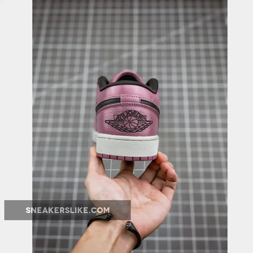 Air Jordan 1 Low 'Magenta' #dc7268 500