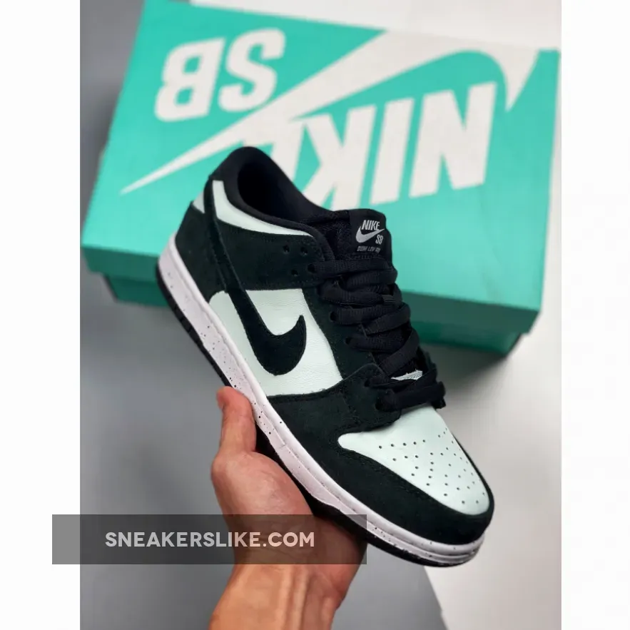 Nike SB Dunk Low Pro Black/Barely Green-White 854866-003 / nike dunk barely green