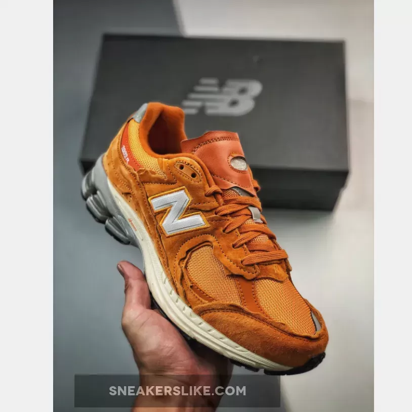New Balance 2002R Protection Pack Orange M2002RDE Orange Protection Pack New Balance