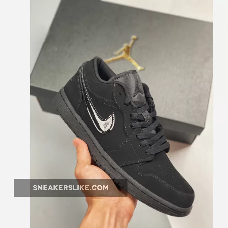 Air Jordan 1 Low 'Triple Black' 553558-056 Brand New
