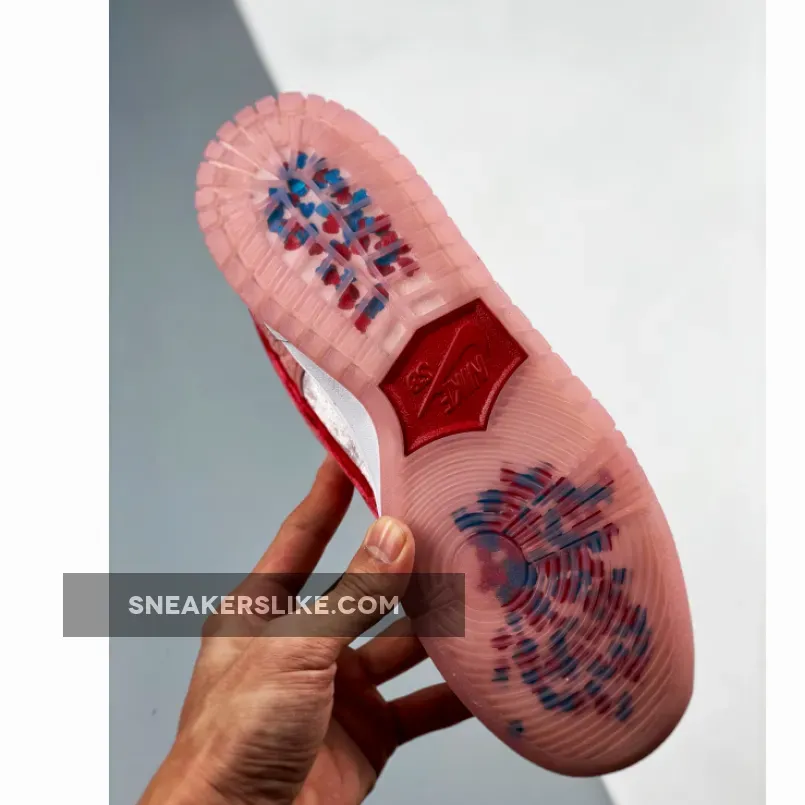 StrangeLove x Nike SB Dunk Low 'Valentine's Day' CT2552-800 / heart dunks nike