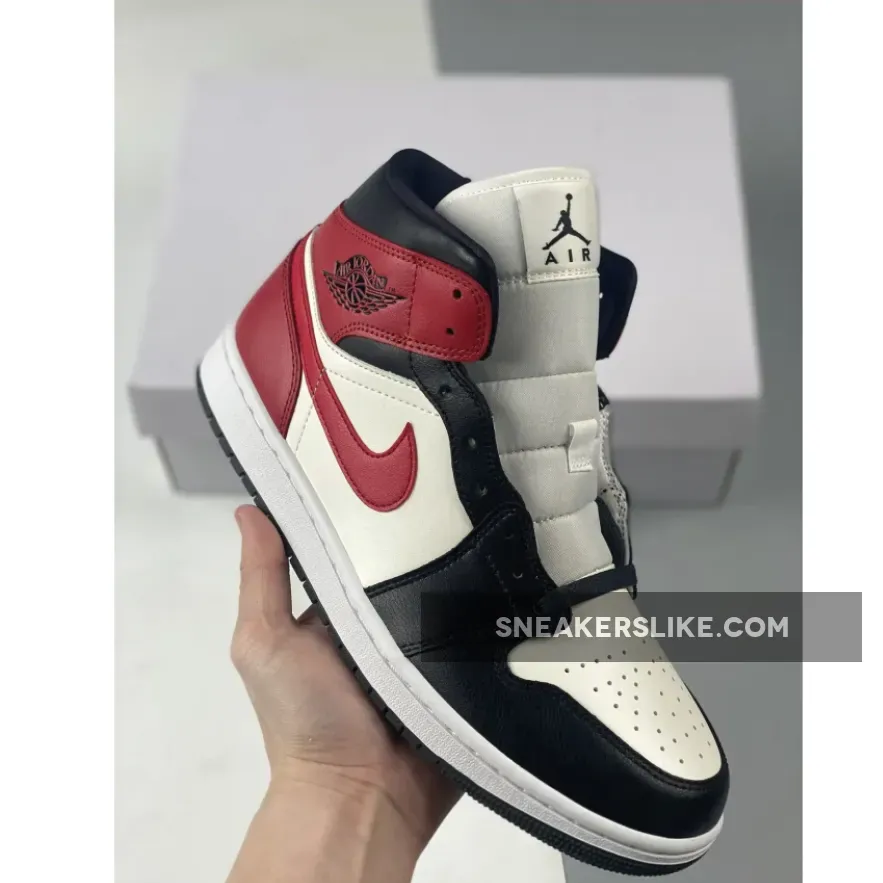 Air Jordan 1 Mid Black Toe BQ6472-160