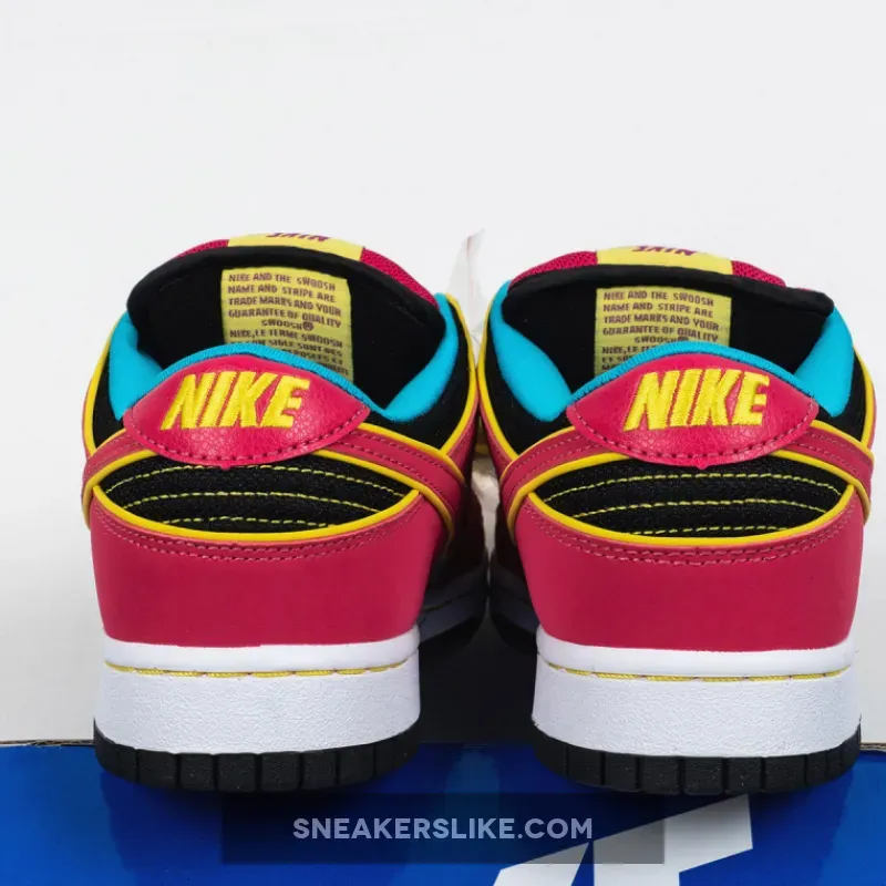Nike SB Dunk Low Premium ‘Ms. Pacman’ Chlorine Blue/Cersie Online SneakersLike