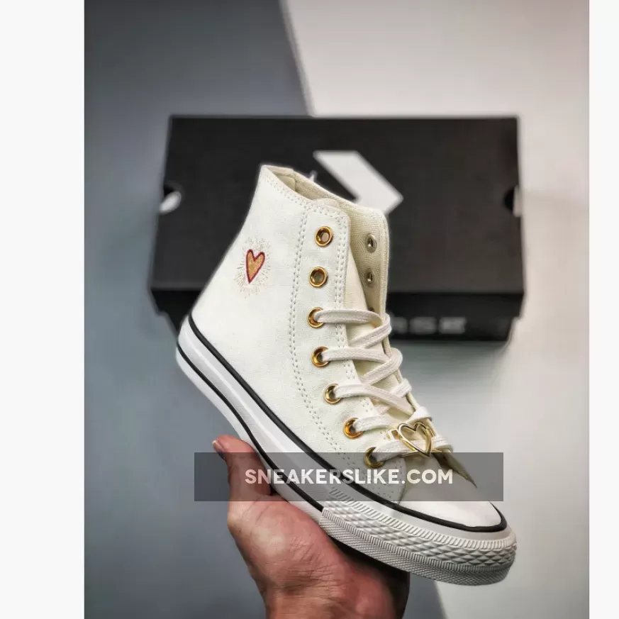 Converse Chuck Taylor All Star Hearts Vintage White A05139C Restock
