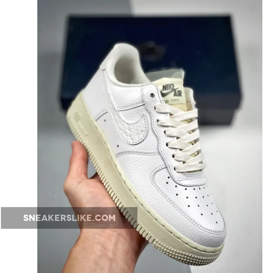 Nike Air Force 1 Low 'Bling' Summit White/Sea Glass DN5463-100 / nike air force 1 bling 2021