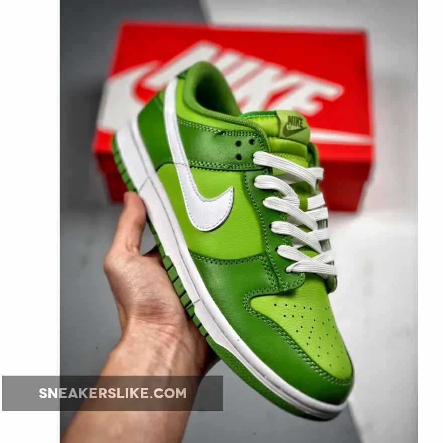 Nike Dunk Low Green White DJ6188-300 / chlorophyll dunk