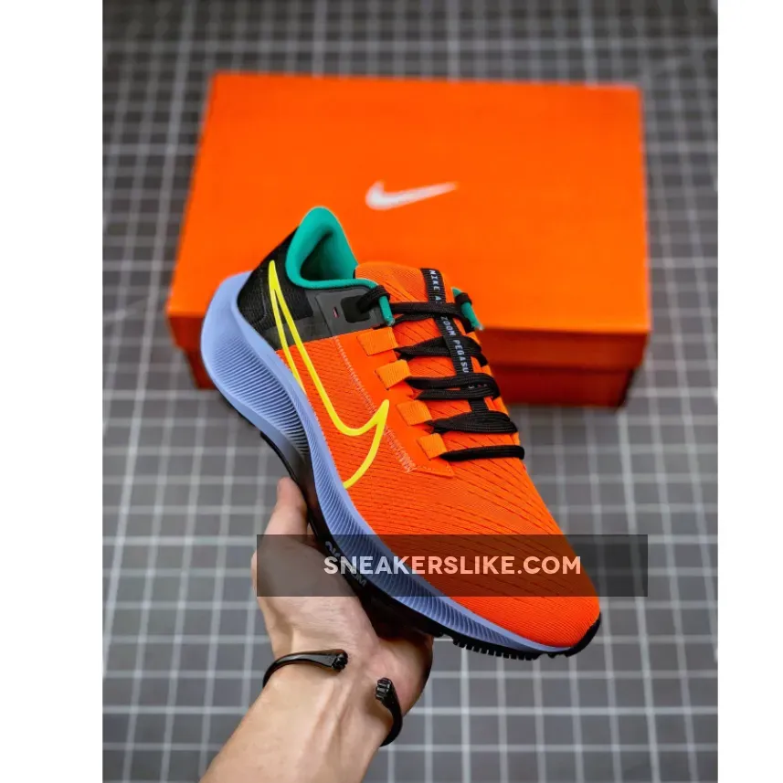 Nike Air Zoom Pegasus 38 Hyper Crimson/Black/Aluminum/Yellow Strike / black yellow nike