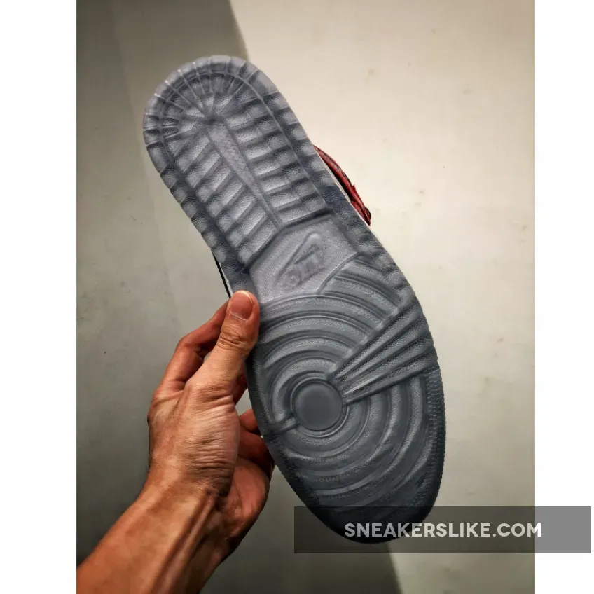 Air Jordan 1 Retro High OG 'Origin Story' Gym Red/Black-White-Photo Blue / red blue jordan 1