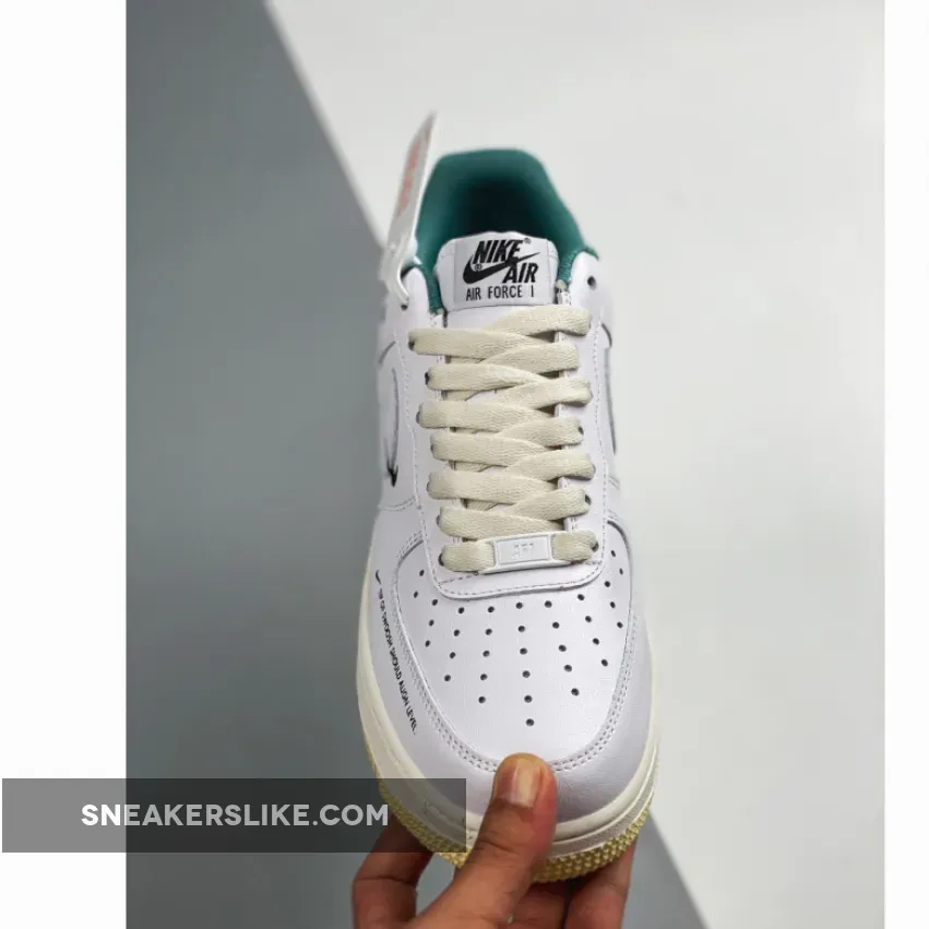 Nike Air Force 1 07 Le Nike Air Force 1 Low Starfish