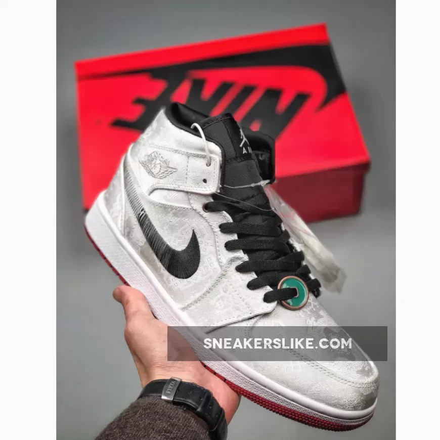 CLOT x Air Jordan 1 Mid 'Fearless' CU2804-100 / aj 1 mid clot