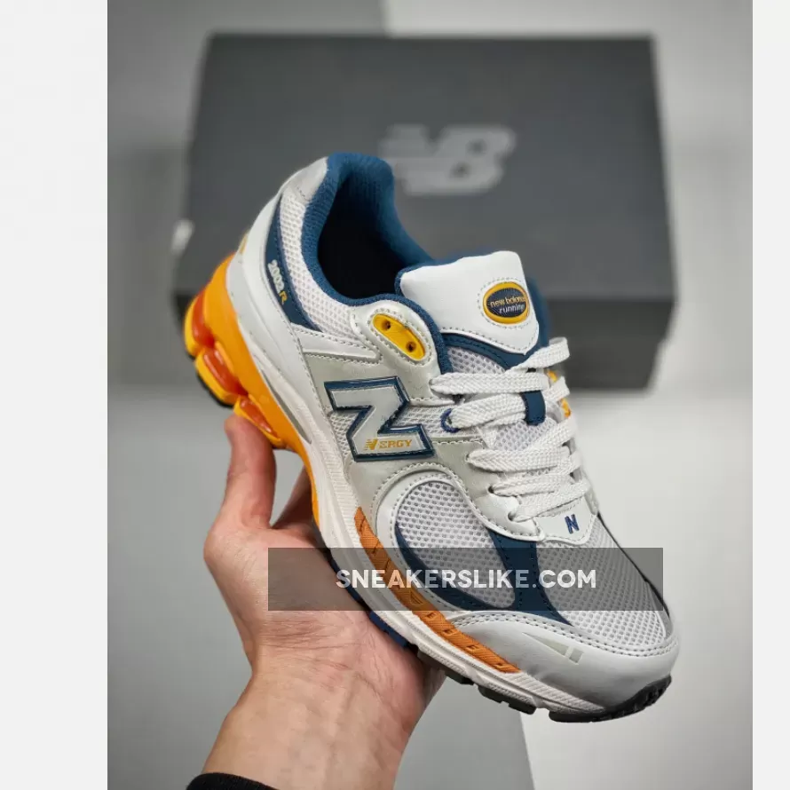 New Balance 2002R White Lagoon M2002RLA