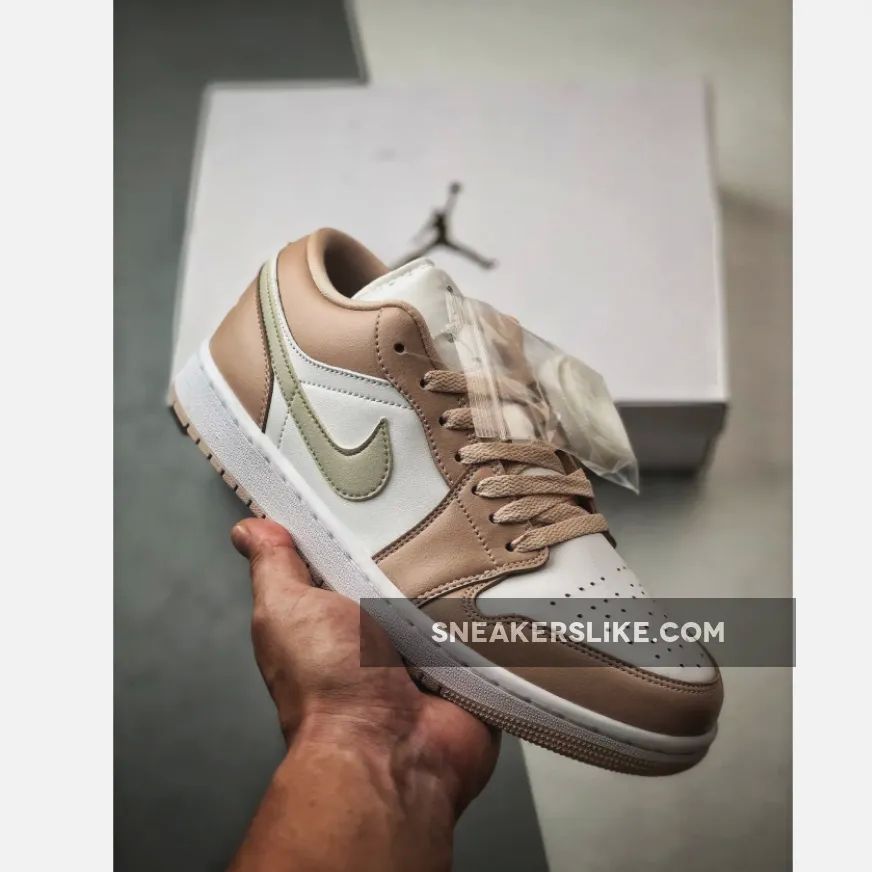 Air Jordan 1 Low Crimson Tint