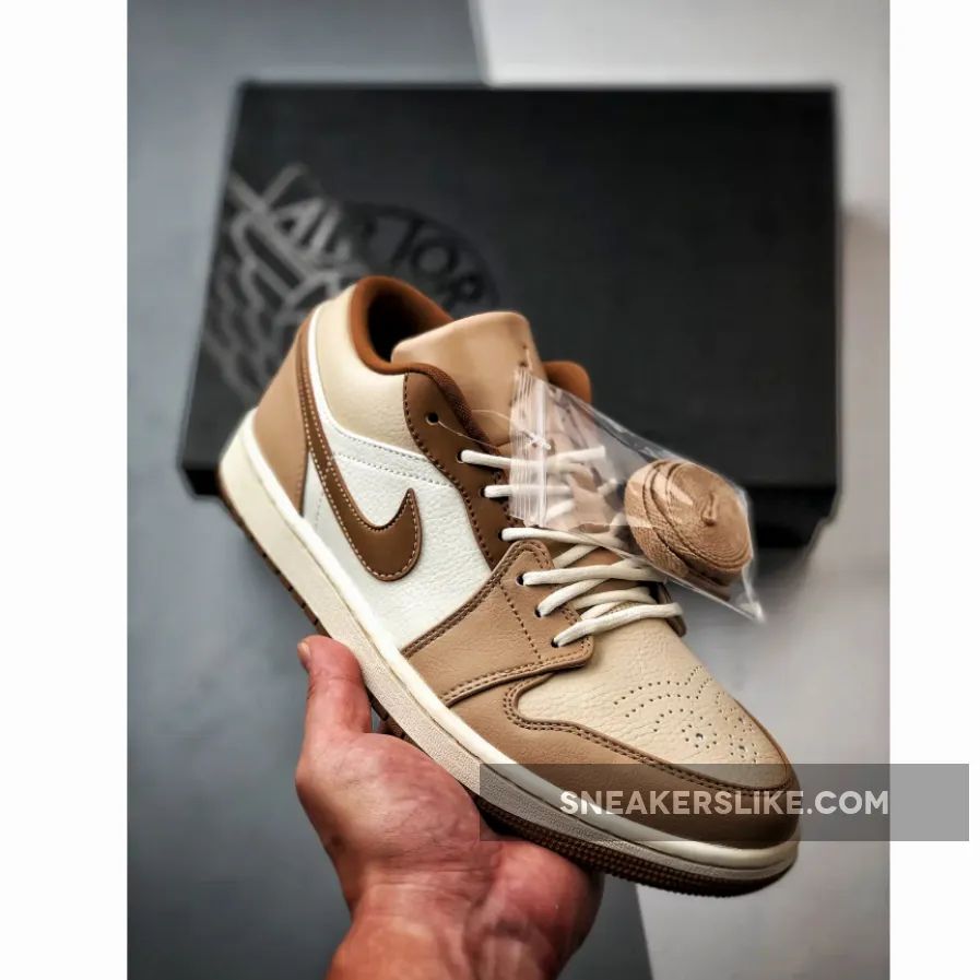 Air Jordan 1 Low Premium "Tan/Brown"