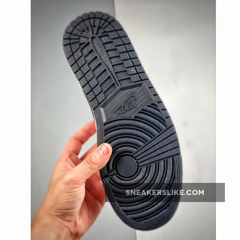 Air Jordan 1 Mid "Flight Club" Magic Ember/Sundial-White-Black Air Jordan 1 Mid "Flight Club" Magic Ember/Sundial-White-Black